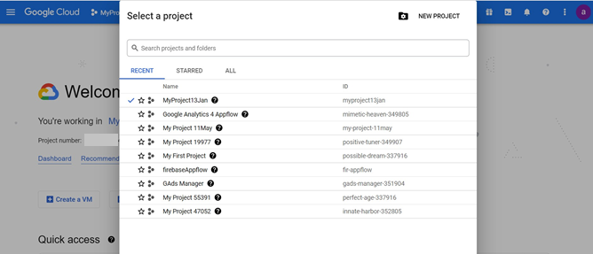 Der Screenshot zeigt die Seite zum Auswählen eines Projekts. Wählen Sie oben rechts „Neues Projekt“ aus.