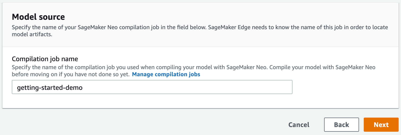 Exemple de la section Source du modèle dans la console.