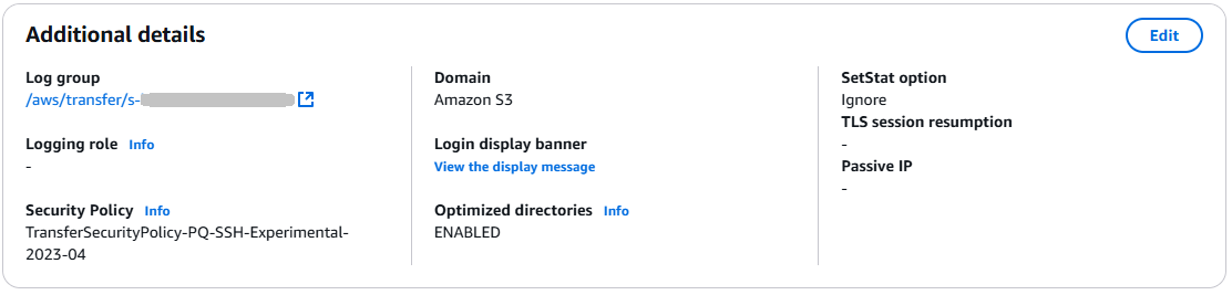 Schermata dei dettagli del server che mostra la sezione Monitoraggio.